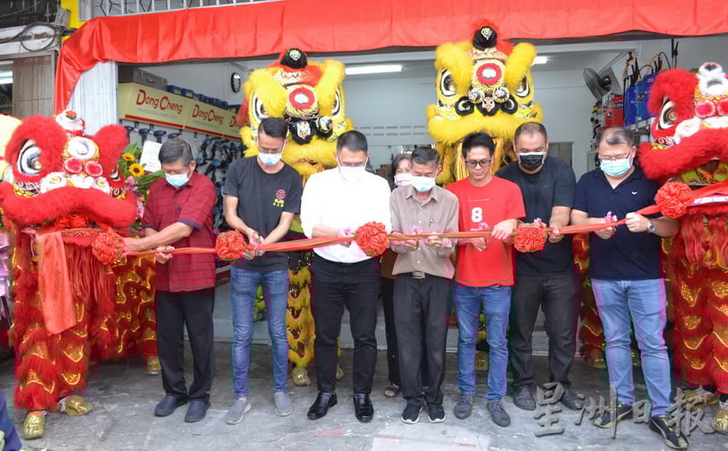 梁吉兴机械五金与零件有限公司