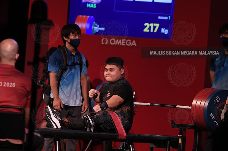 共运会前捎喜讯  波尼重返世界第一