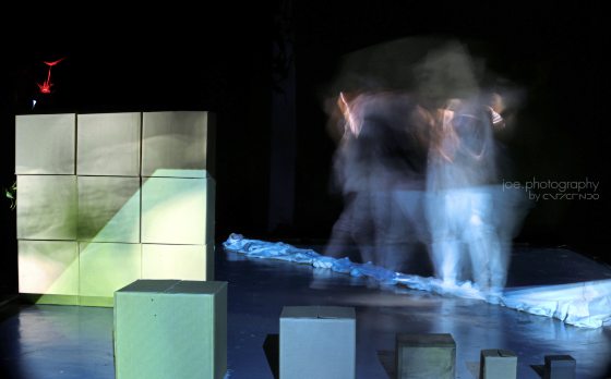 叶伟章/为创作而生为爱而活──舞者黄天宝访谈录