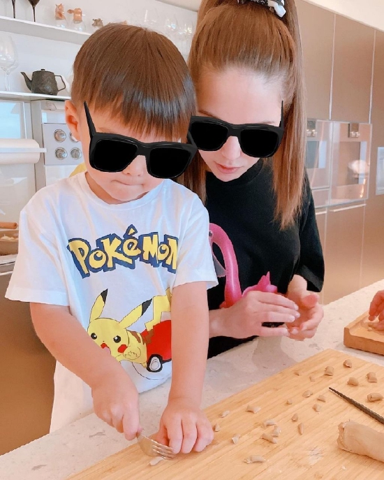 周杰伦专辑网刷难听 遭讽新歌情怀大于质量