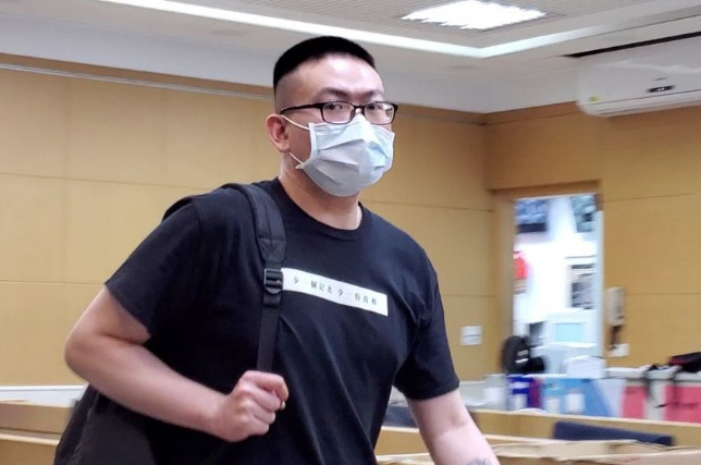 大马歌手丘沁伟又被抓  旅馆持毒遭查获