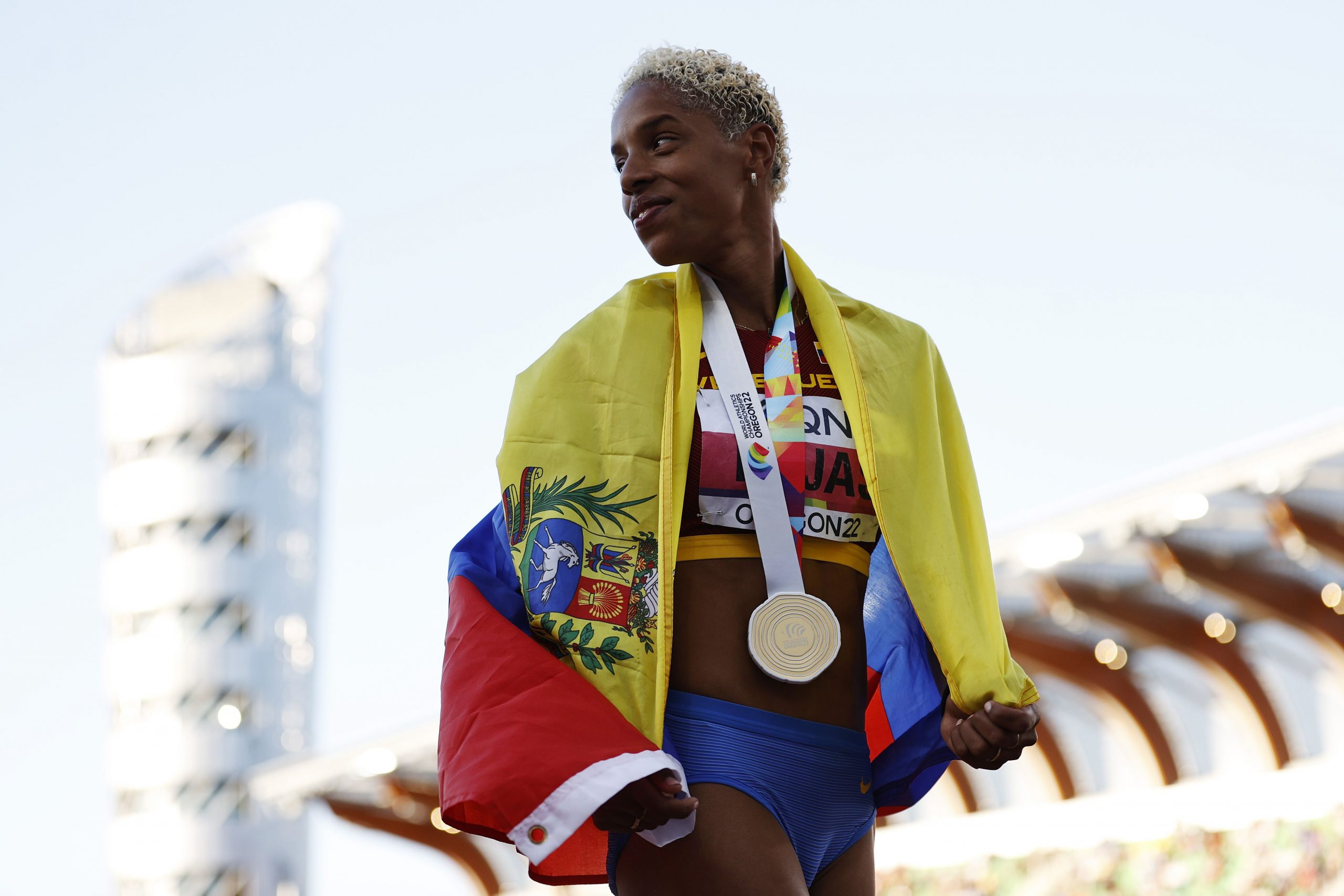 尤金世界田径锦标赛| 男跳高(女三级跳)延续统治力 巴尔希姆(罗哈斯)3连冠