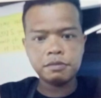 **已签发**柔:**显刊**:谋杀?撞后逃?33岁华男卧尸路旁引各种揣测