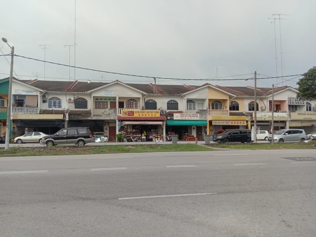 **已签发**柔:第二版头条:受影响单位逾万,麻坡多区无预警停电停水3小时