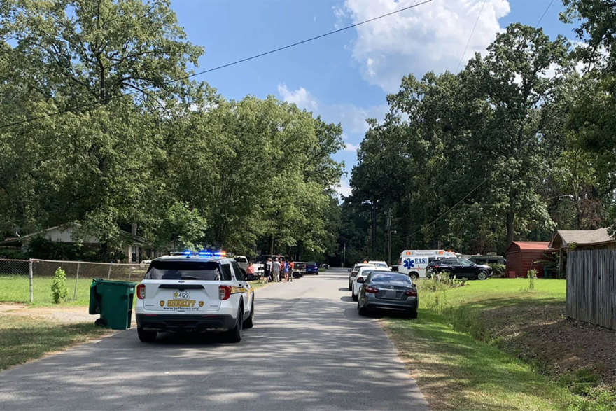 悲剧!5岁男童开枪误杀8岁哥哥 警方:本可避免