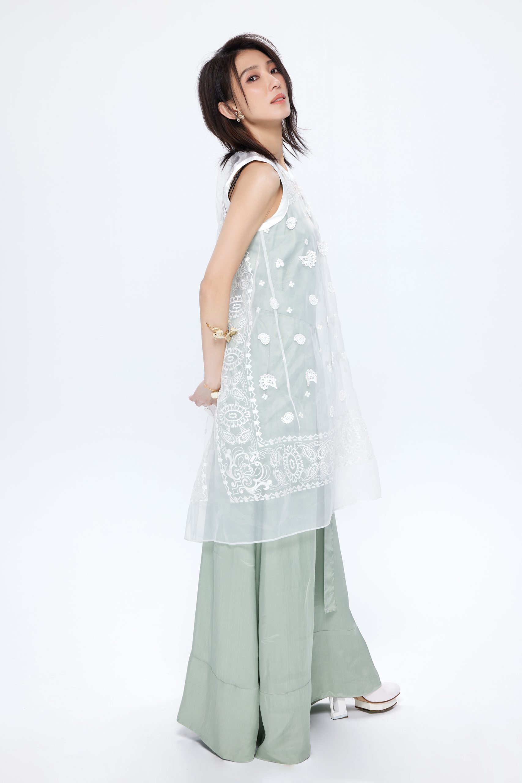 戴佩妮更适合上《哥哥》？曝已是《乘风》“固定”邀请对象	