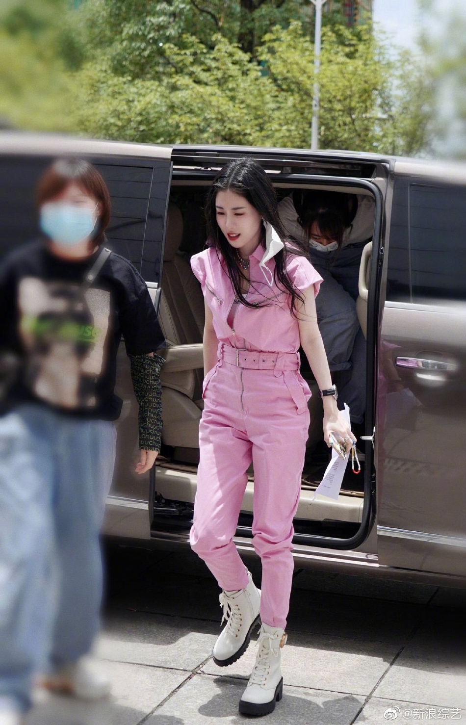 戴佩妮飞长沙录新综《演唱会》 张智成1原因拒《时光音乐会2》