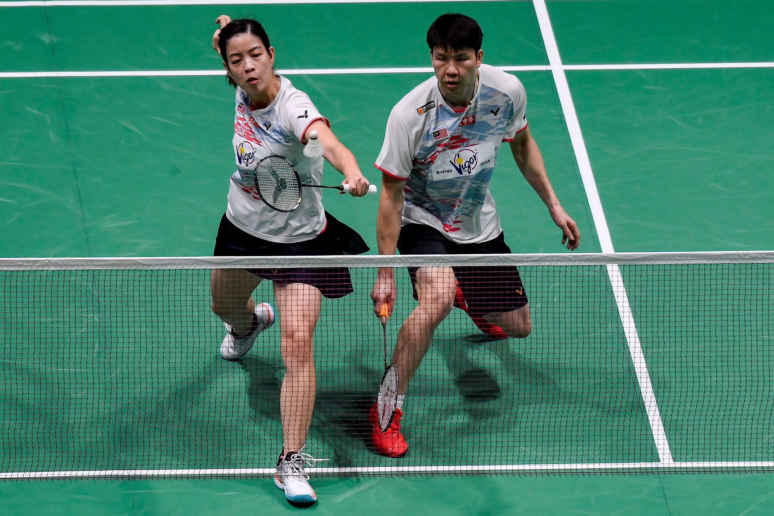 新加坡羽球超级500赛| 炳橓宜茜再胜俊伟柳莹 大马4混双晋级16强