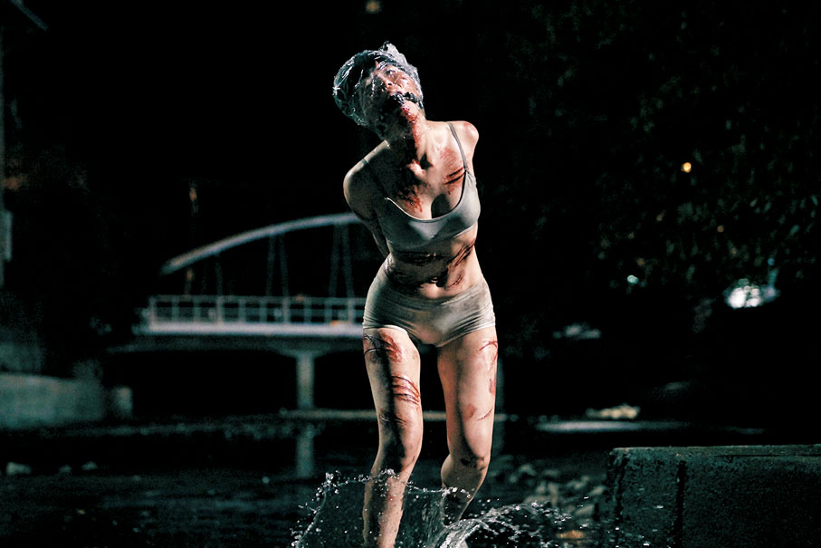 新戏载刘青云险象环生 阿Sa飞车险撞死影帝