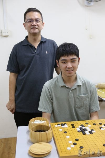 旅日职业棋士曾富康——从小立志当世界棋王