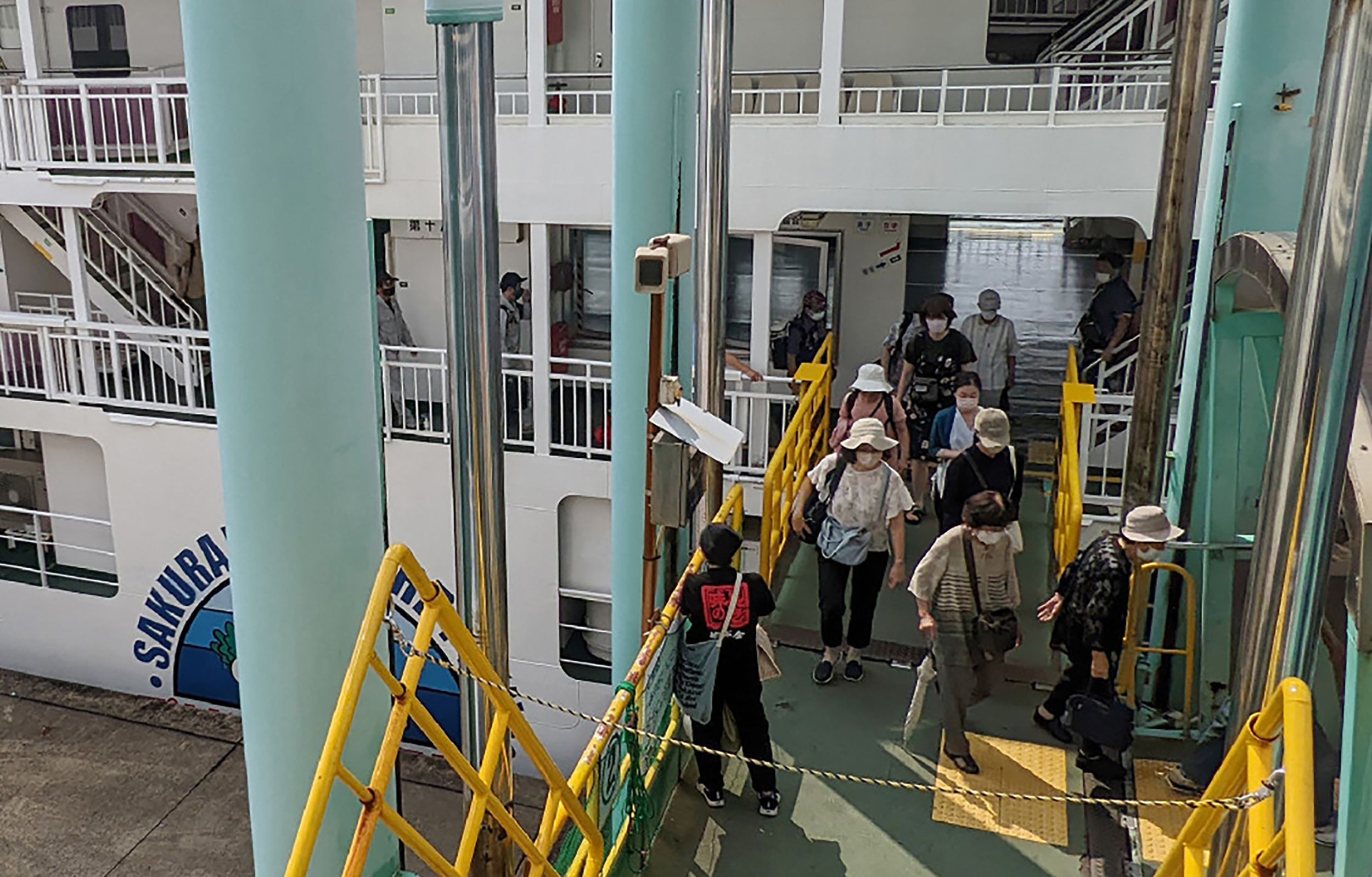  日本樱岛火山喷发 “碎石飞2.5公里”气象局警戒跳至最高的5级