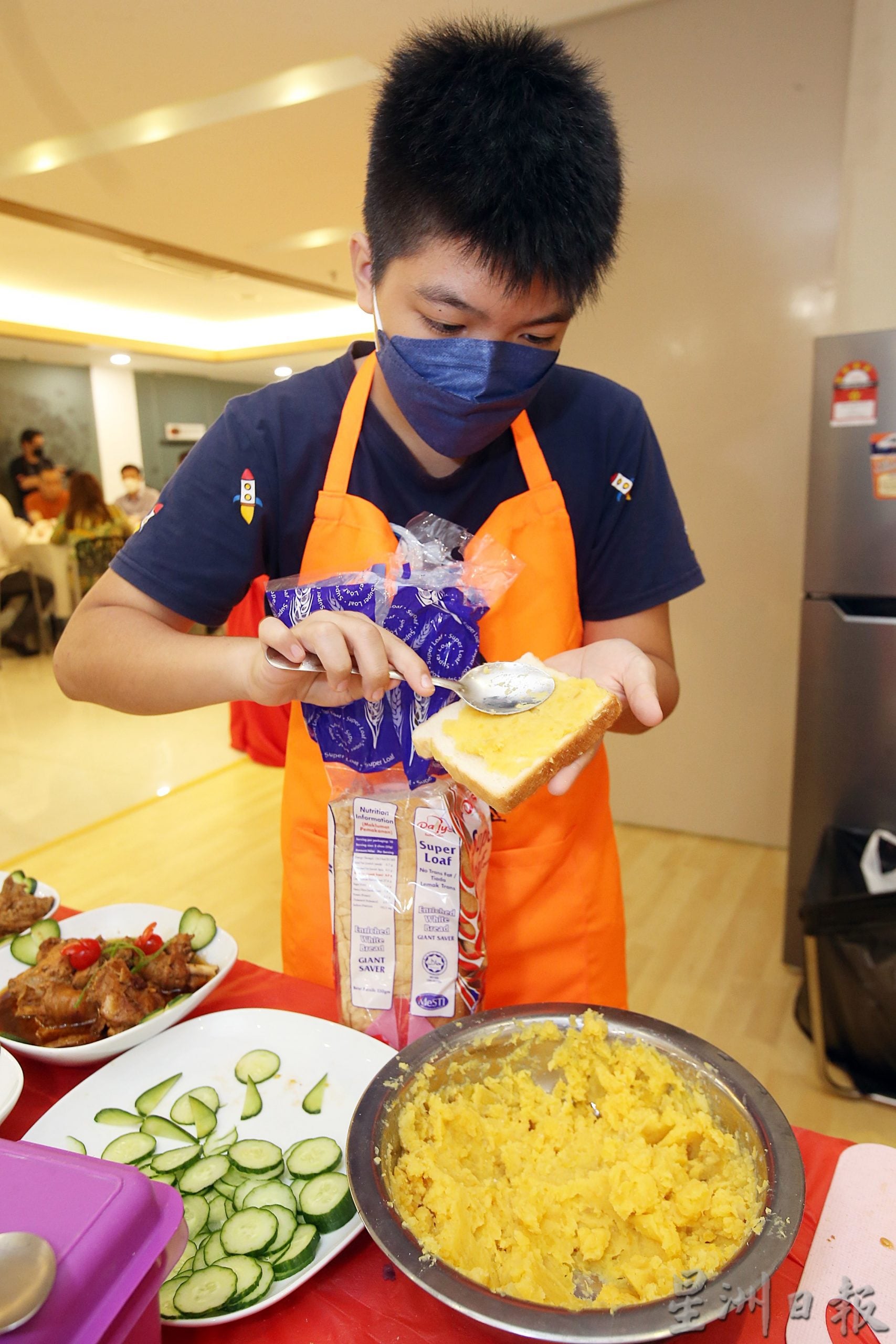 社企基金“小厨师感恩计划”