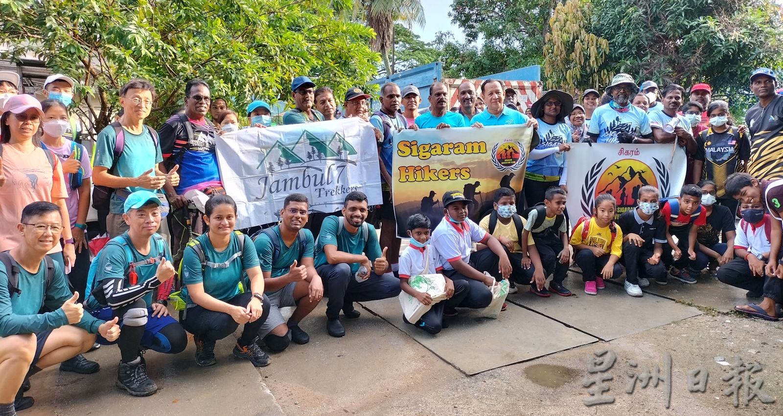 暖势力／不留（全国版）高名气引来人潮也引来垃圾 登山客组织号召到Pantai Esen捡垃圾