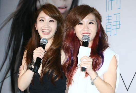 朱俐静脸书最后合照Lulu 与纳豆约定已无法实现