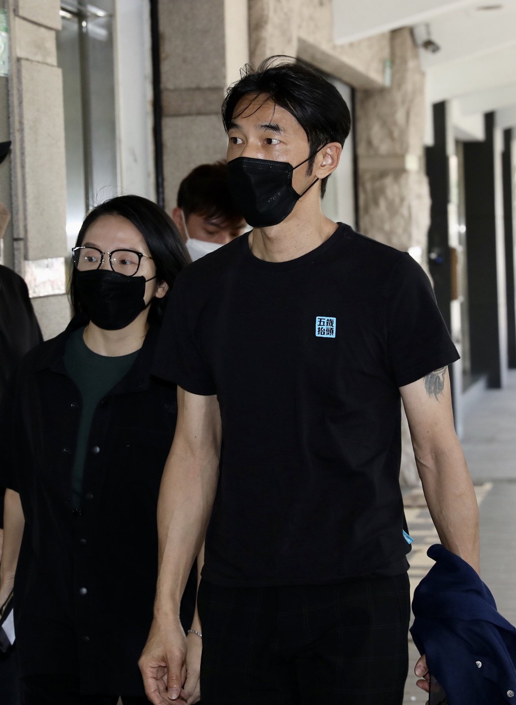 朱俐静追思会|陈势安痛哭悼别 《超偶》战友全现身	