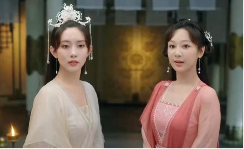 杨紫新剧被女二艳压 “瞪眼演技”遭狂吐槽