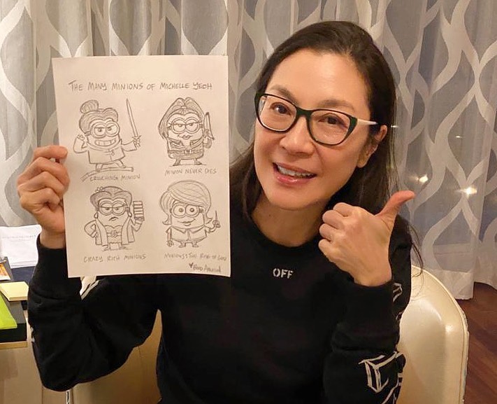 杨紫琼边打拳边录音《迷2》 休假不忘抱小黄人催票房