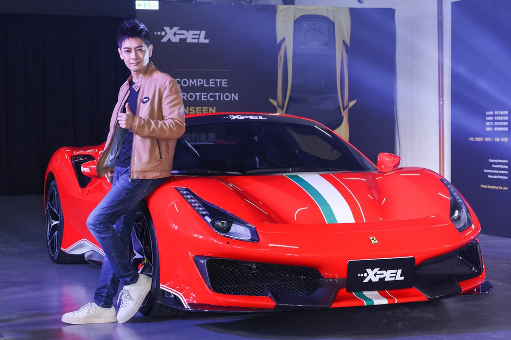 林志颖圆导演梦偕妻入镜放闪 曝12岁Kimi跟他一样高