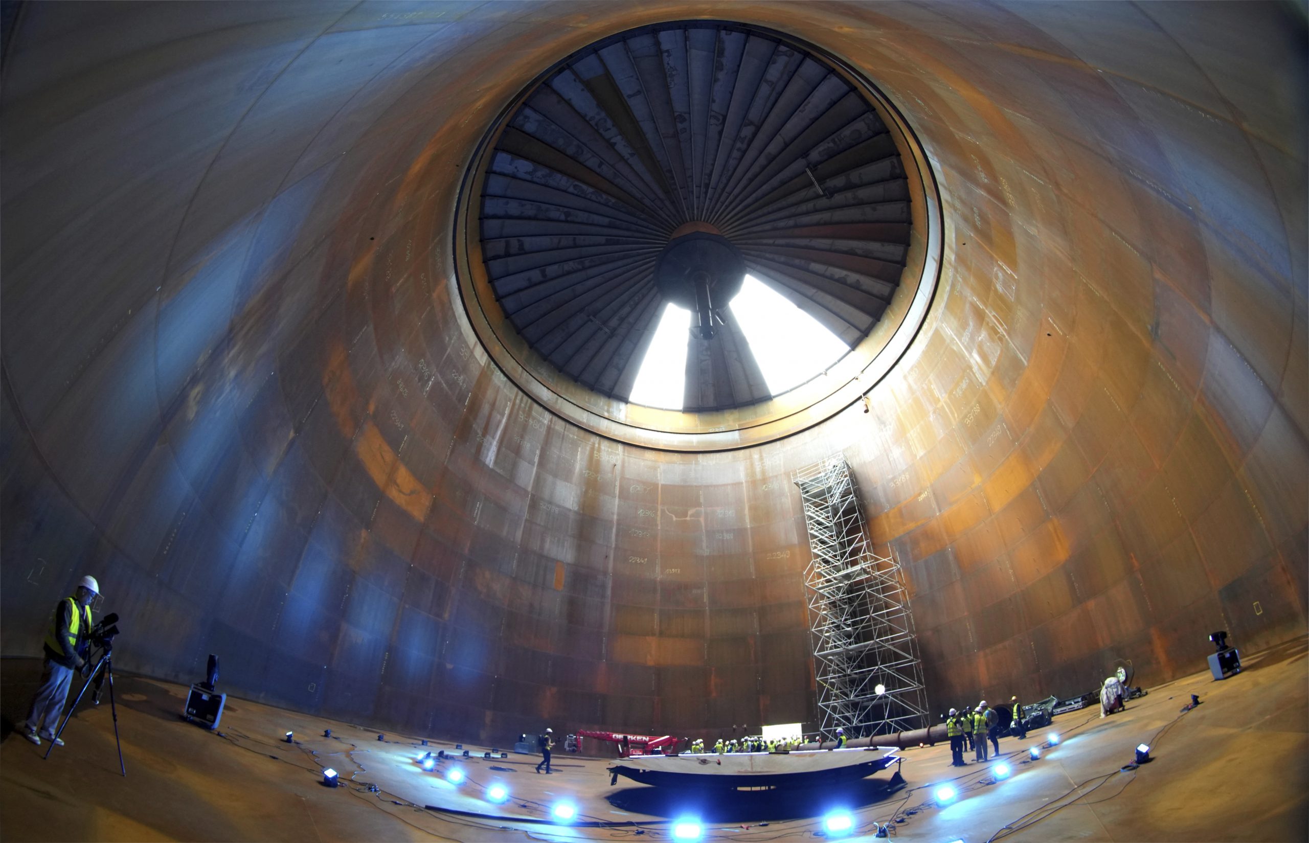 柏林“巨型热水瓶” 冬季为家家户户供暖