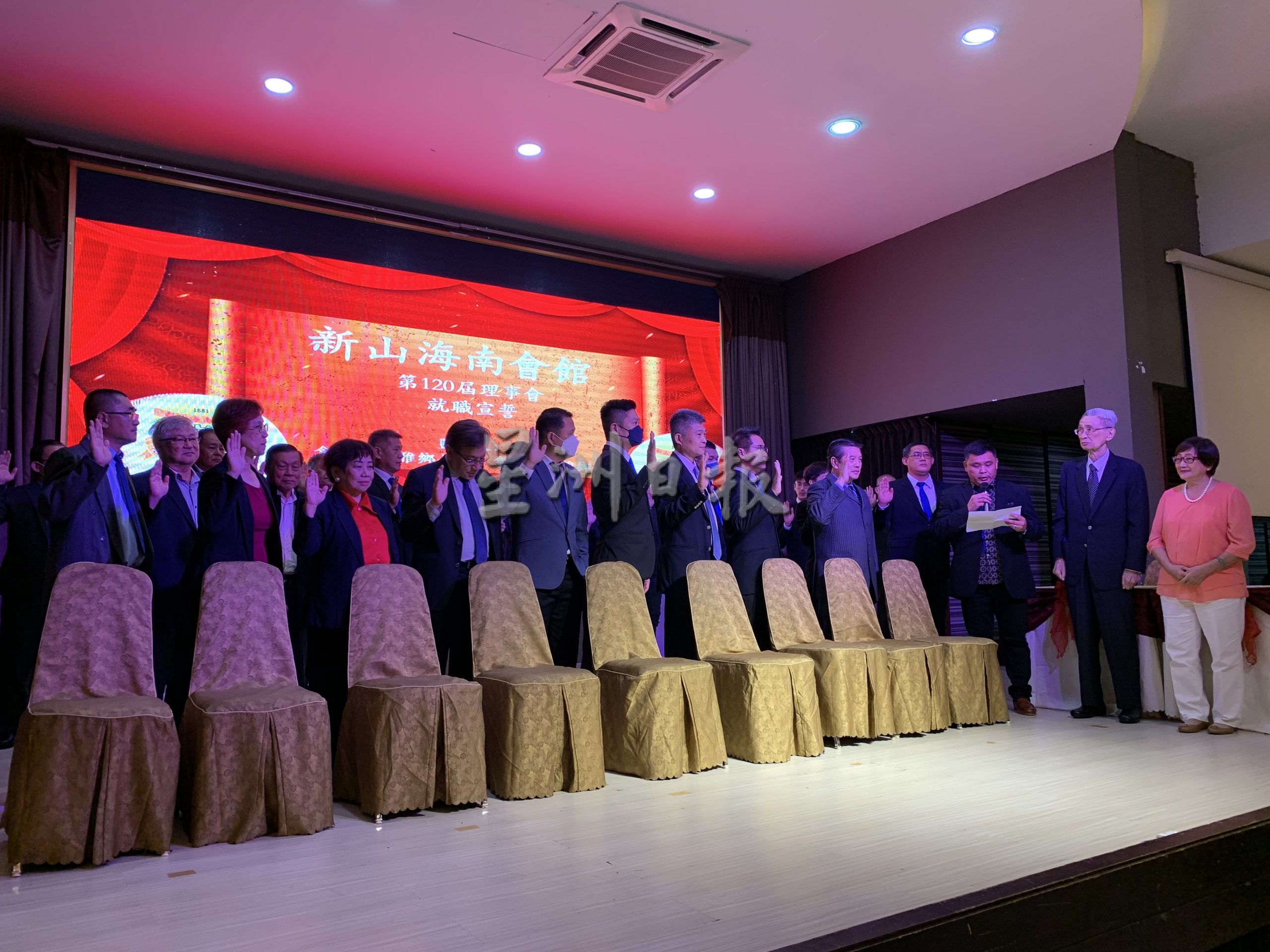 柔:新闻:林秋雅:保留历史记忆 海南文物馆征求文物