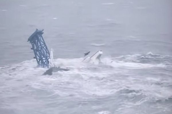 沉没工程船再多1人获救 生命体征稳定 搜索范围扩大至东北部