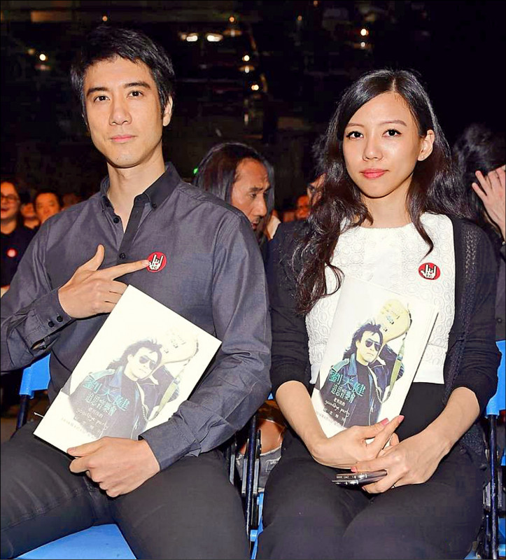 王力宏神隐半年露面 密友曝近况:瘦了一圈