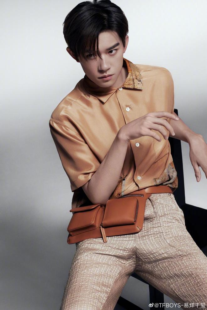 百花奖︱战吴京刘烨抢百花影帝 易烊千壐被网吐槽