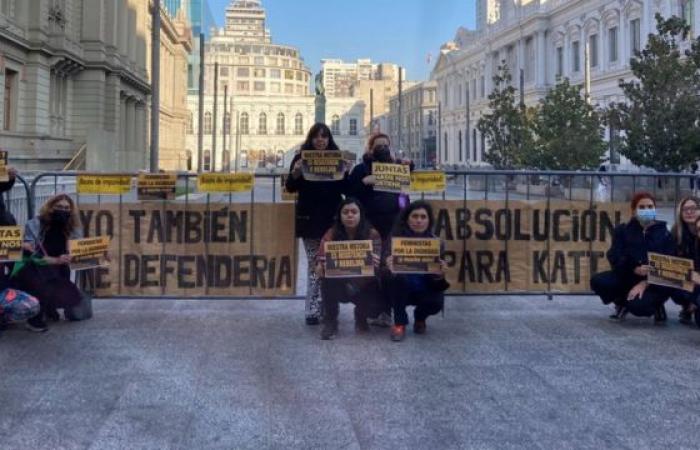 看世界/妇女遭夫百次家暴求助无援 自卫杀夫陷官非 智利掀“保卫”运动