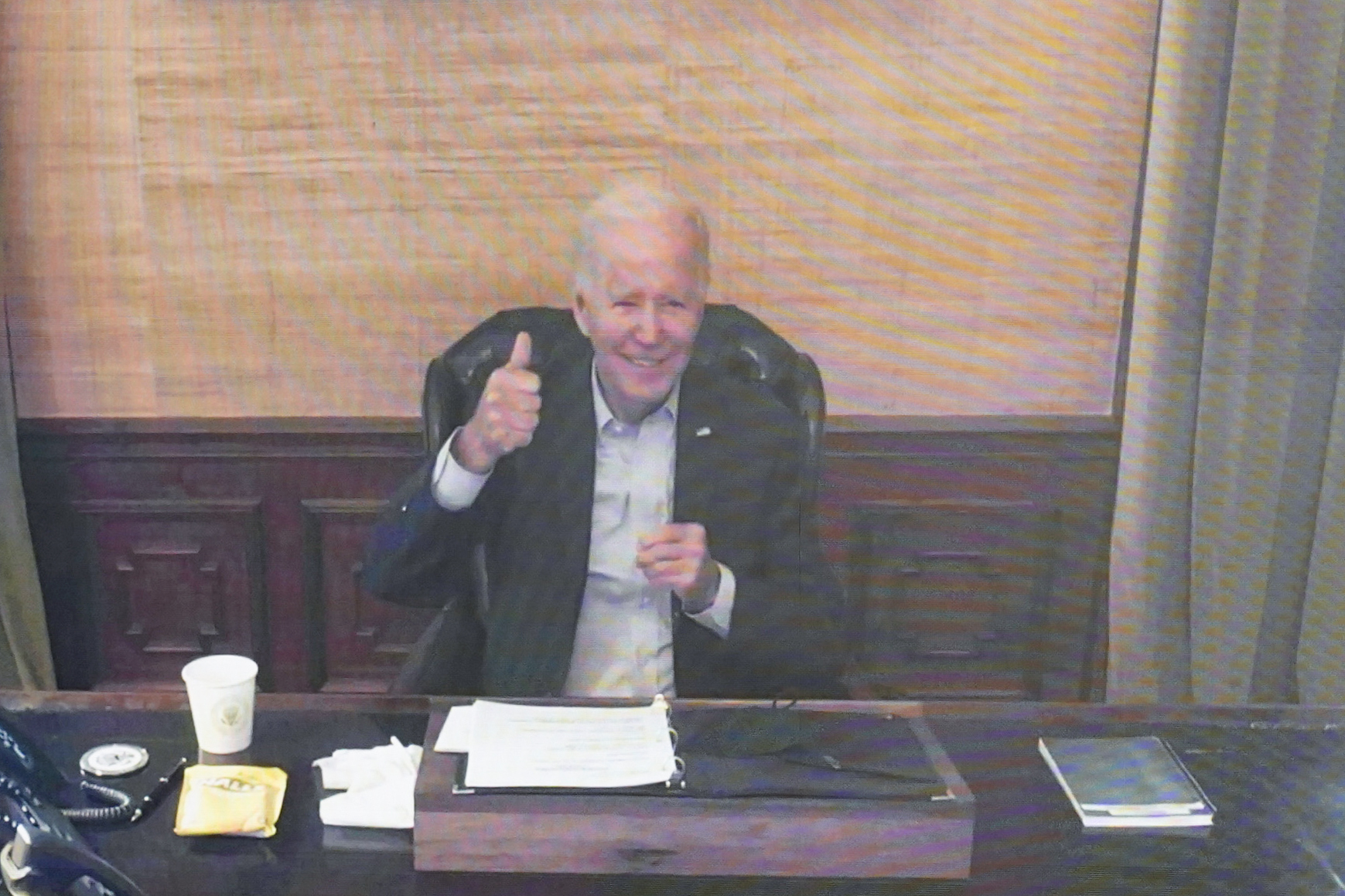 确诊第二天拜登仍流鼻水及咳嗽 白宫:17人被为拜登密接者