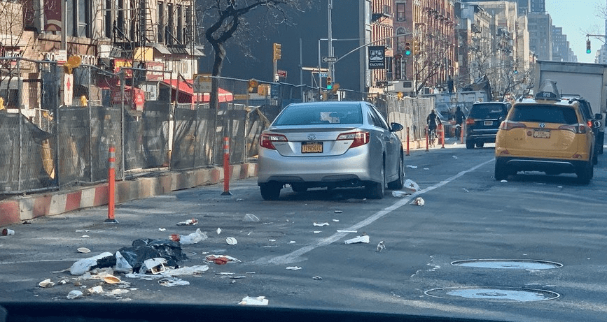 纽约今年异味投诉数创历史新高 市民抱怨“每天都闻到腐臭