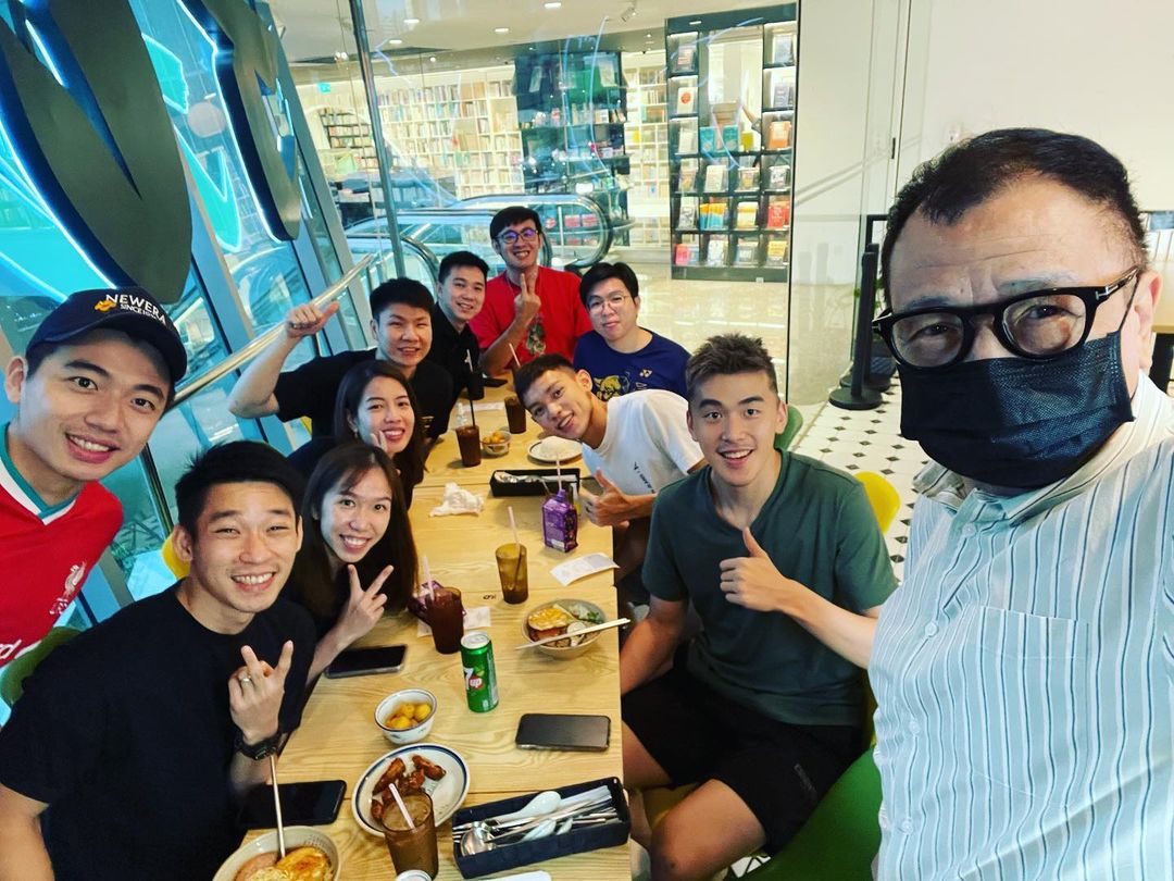 羽坛影坛跨界大合照 马球员(欢喜哥)开心自拍