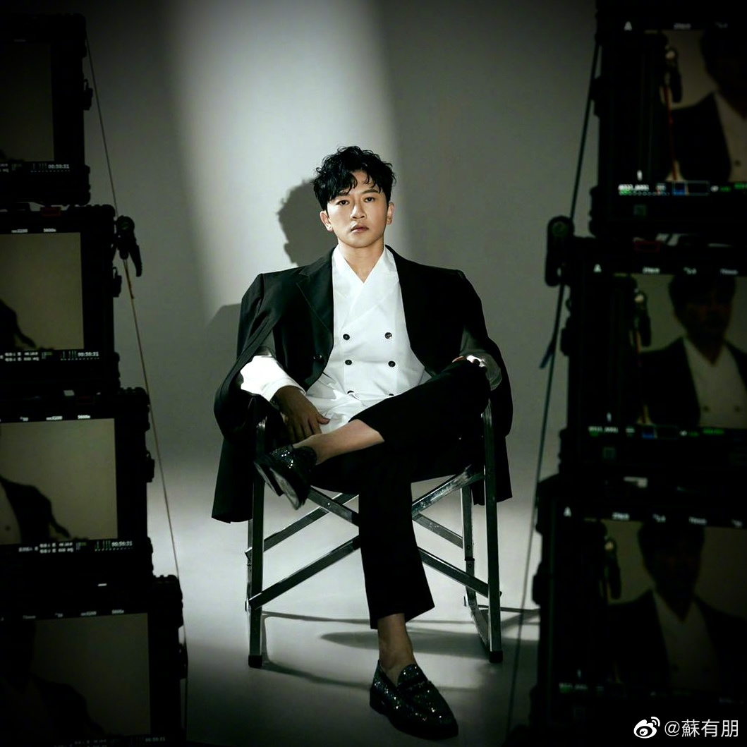 苏有朋时隔34年重组小虎队 与王大陆周柏豪劲跳《霍元甲》