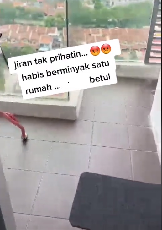 视频|男子不满邻居阳台油炸煮食 “地板油腻 衣服臭油烟味”