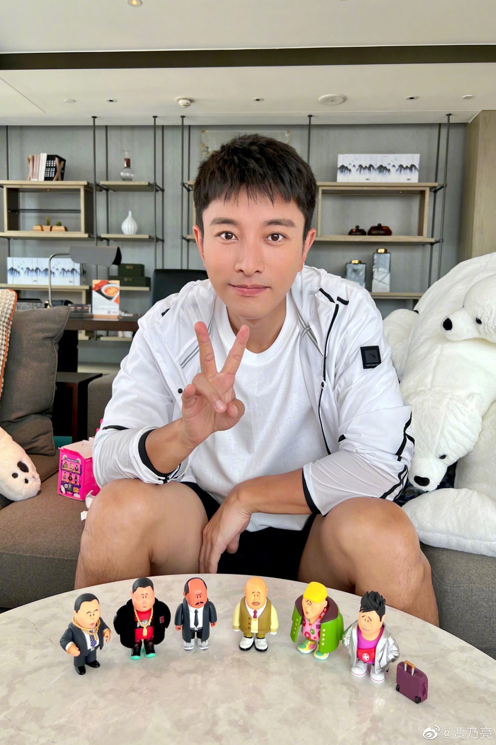 贾乃亮疑替黑心企业带货遭轰 急切割道歉:疏忽大意了