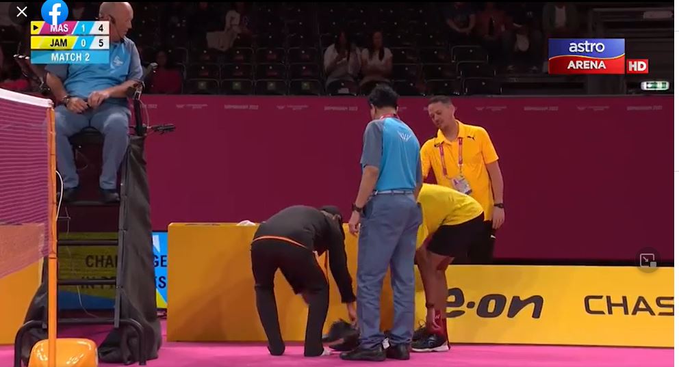 转发恩师叶橙旺送鞋暖心视频 李宗伟:他一直都善良助人