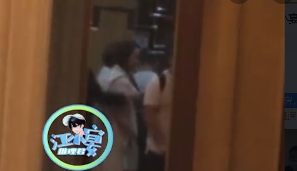 郭碧婷坐月子向佐被曝出轨 向太辟谣：乱讲