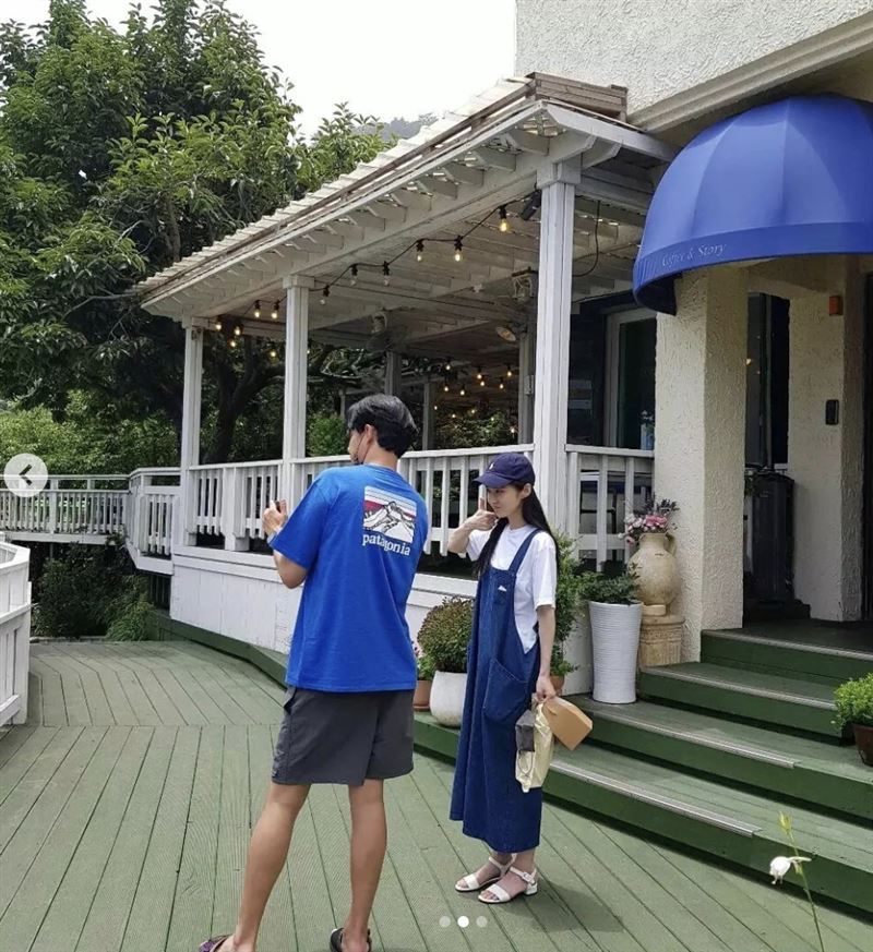 野生张娜拉蜜月被捕获 与老公身高差萌翻网