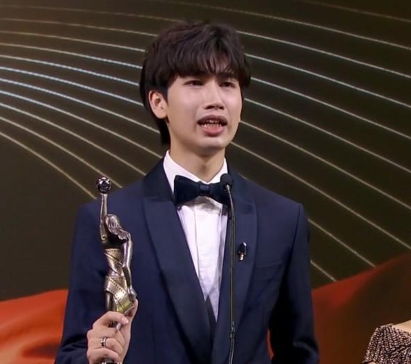 金像奖40｜谢贤刘雅瑟首度称帝封后 陈木胜遗作《怒火》最佳电影	