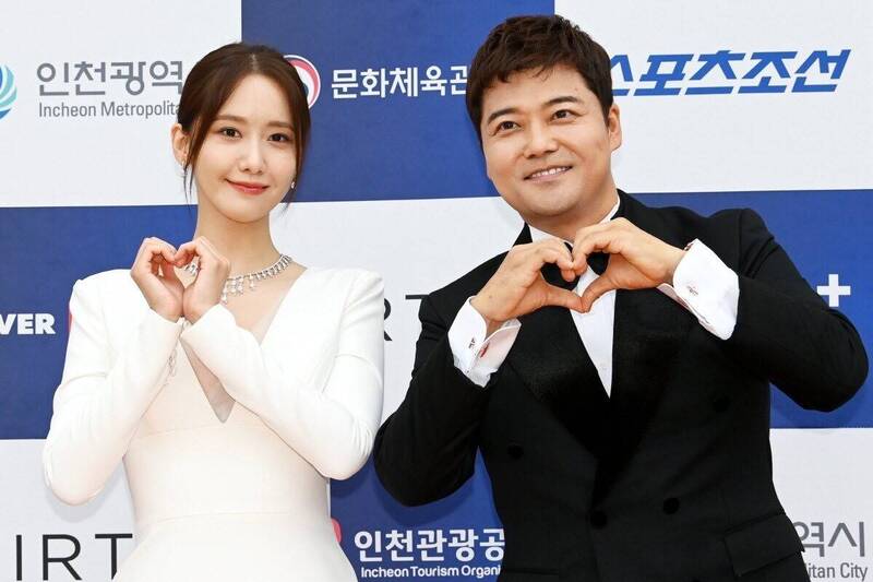 首届青龙电视剧大赏 李政宰金高恩封视帝后