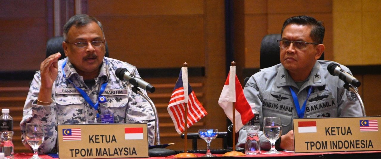 马印海事执法部甲海峡联合行动