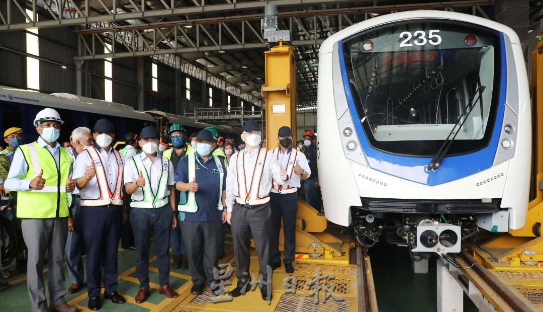 魏家祥:本地装配27台4节车厢轻快铁明7月起交付