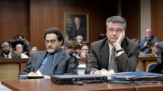 鱼儿水中游/《The Staircase》没有真相的凶杀案