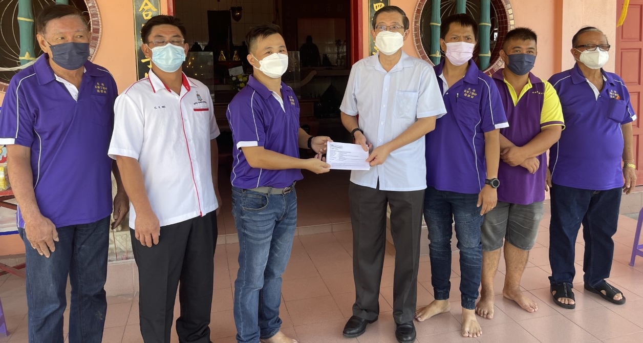 （全国版）林冠英促聂莫哈末扎瓦威辞副部长