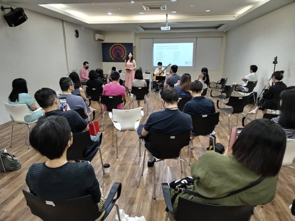 (大都会)/封面/跟进本地书店情况/10图