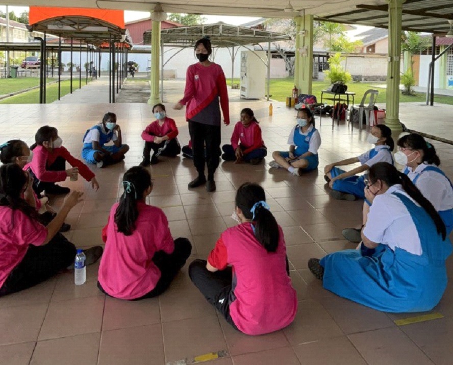 （大都会）校园记事：老鹰抓小鸡