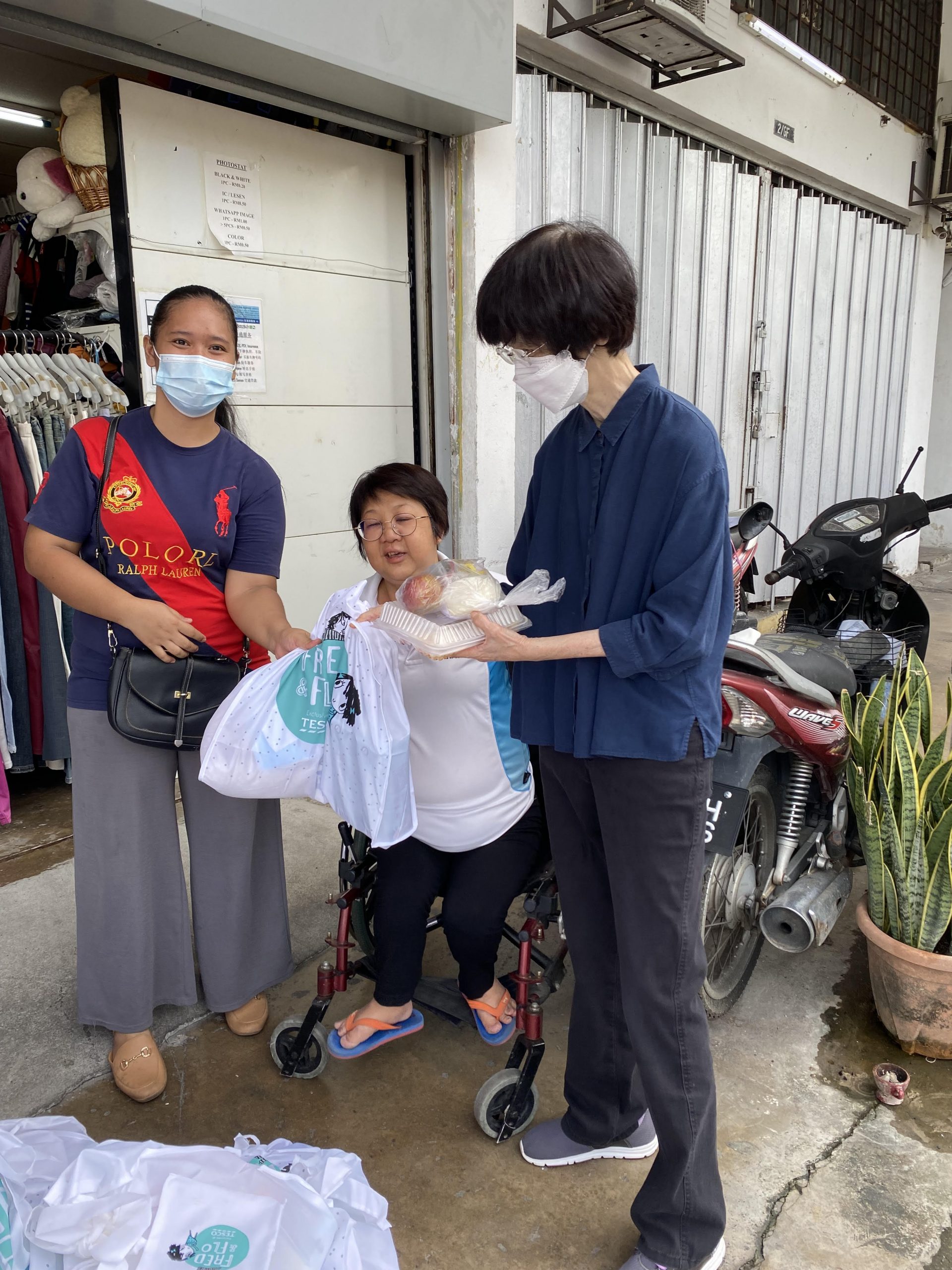 (大都会)雪兰莪自力精彩发展协会、 星洲日报基金会和祝福文化基金会联办的“观音誔慈善捐赠行动”