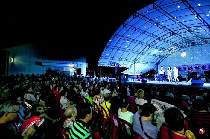 （已签发）柔：狮城二三事：熬过寒冬回归实体不景，歌台改刮节约风