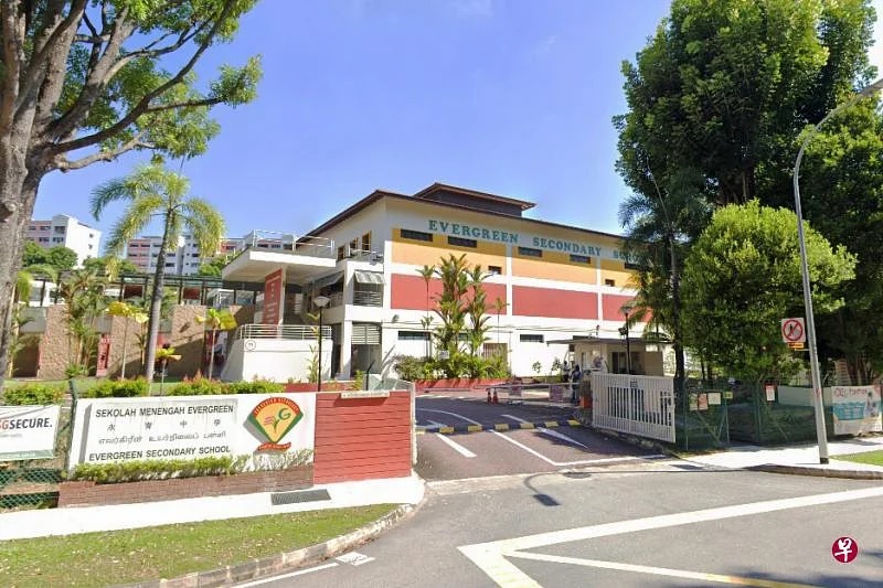 (已签发)柔:狮城二三事:狮城兀兰校园传出炸弹恐吓事件 虚惊一场