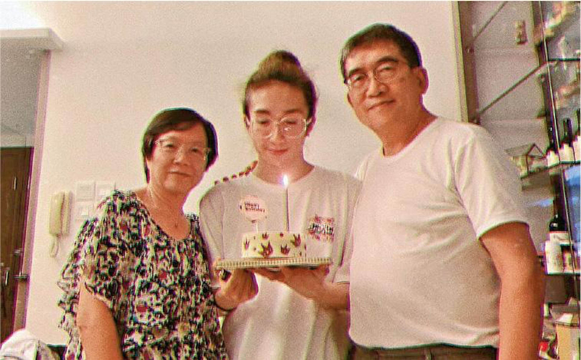 MIRROR演唱会意外｜阿Mo仍留医ICU  父母抵港直奔医院 