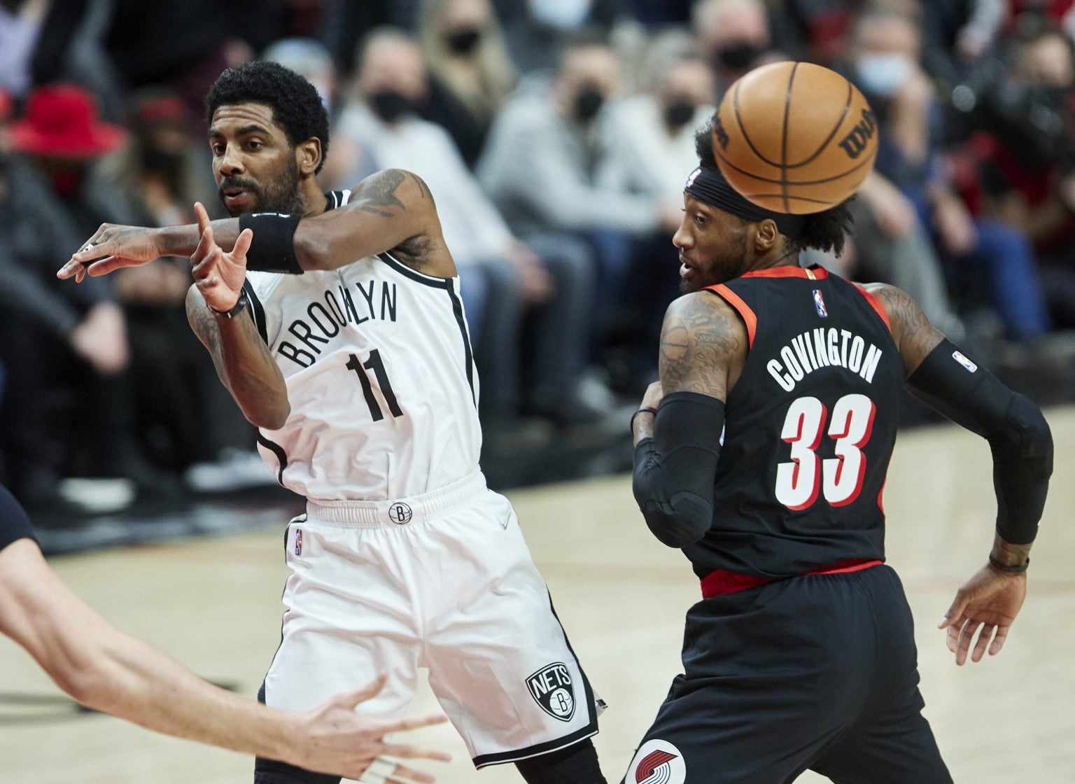 NBA|要求第三方加入以保障收益 (篮网)湖人重启艾尔温交易